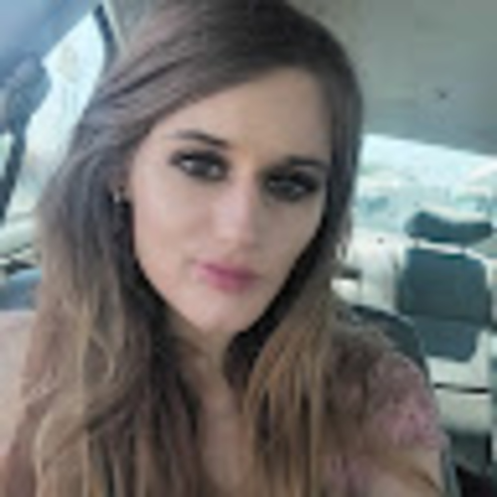 Meet your Posher, Brianna hope